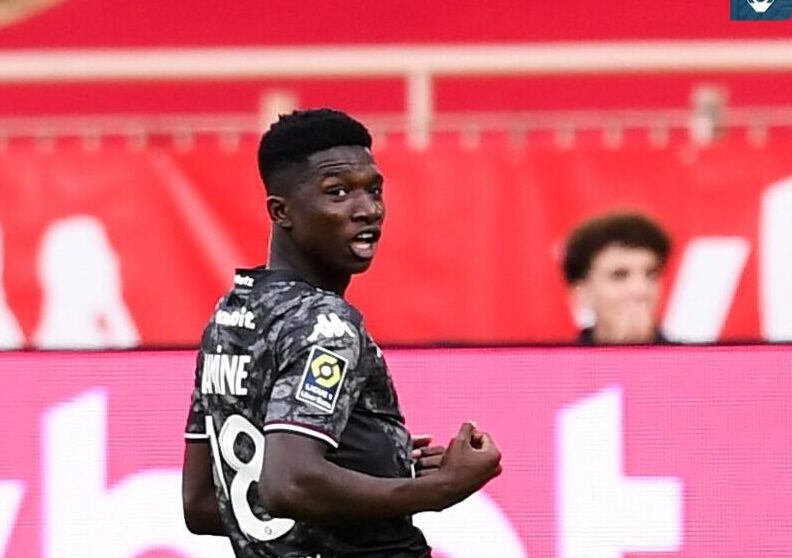 Prix Puskas 2025 Lamine Camara, futur lauréat du Prix ? STADES