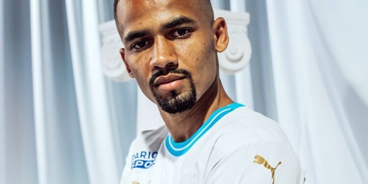 Iliman Ndiaye, joueur sénégalais préféré des Marseillais, ses maillots s’arrachent