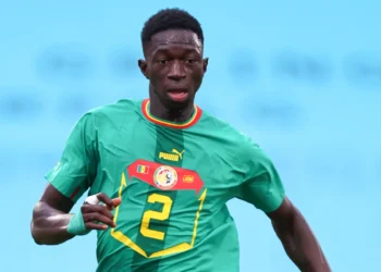 Formose Mendy délivre les Lions